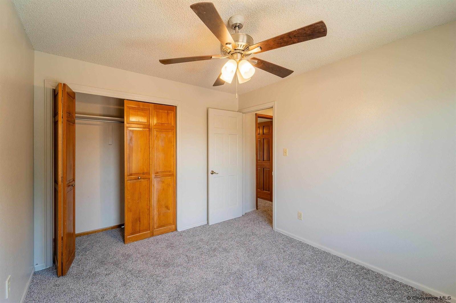 2407 East 16TH St, Cheyenne, WY 82001