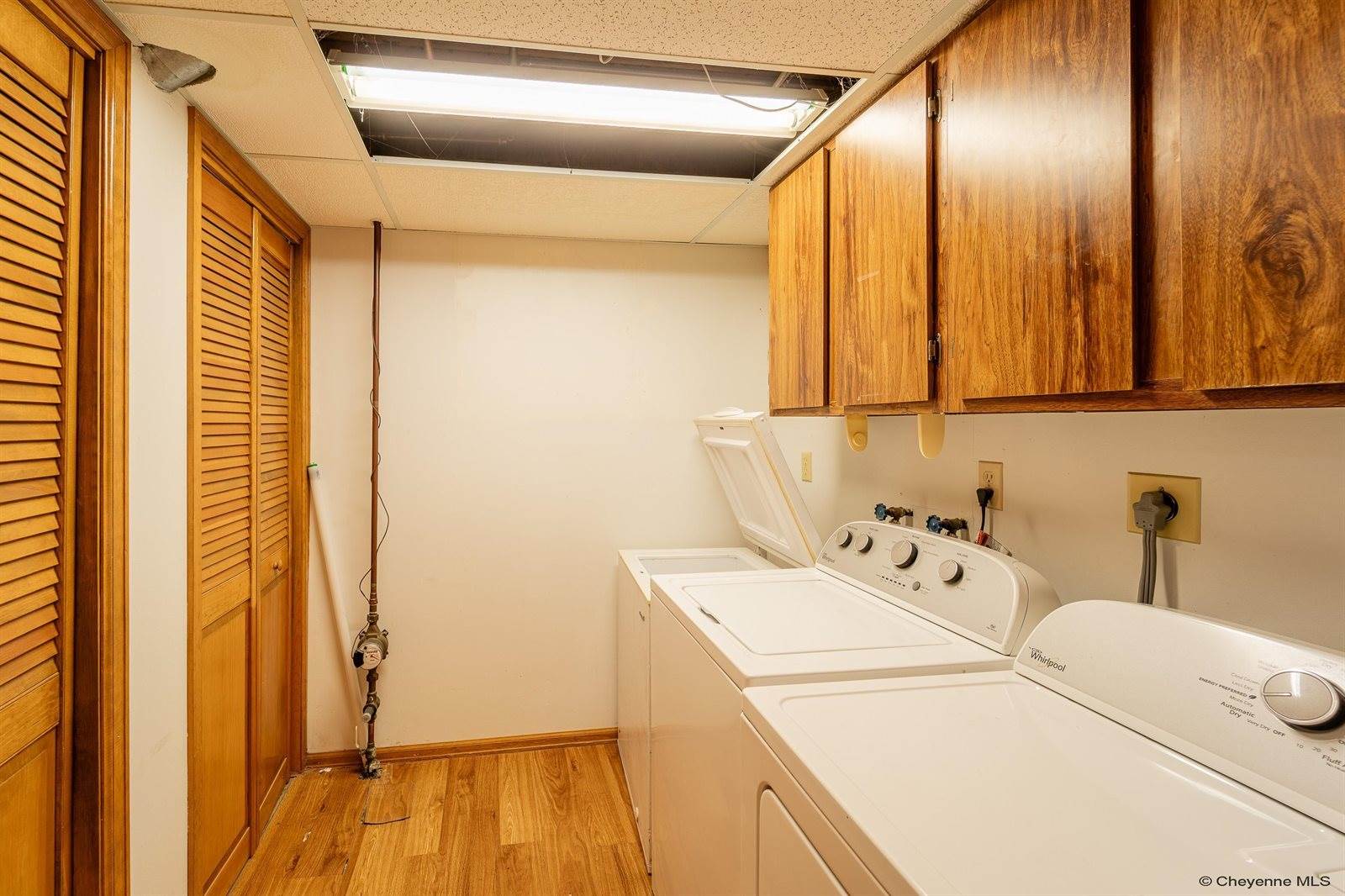 2407 East 16TH St, Cheyenne, WY 82001