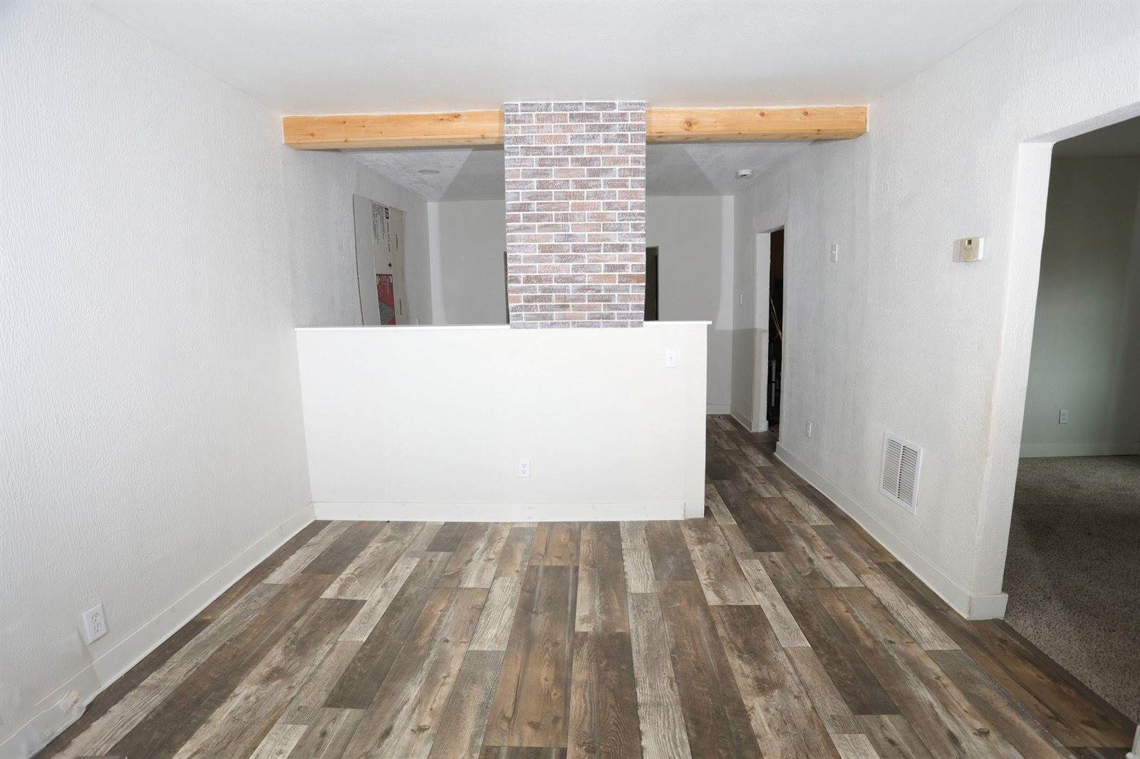 1138 South Hydraulic St, Wichita, KS 67211