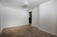 1138 South Hydraulic St, Wichita, KS 67211