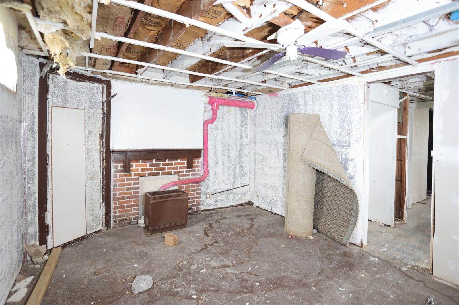 1617 East Lewis St, Wichita, KS 67211