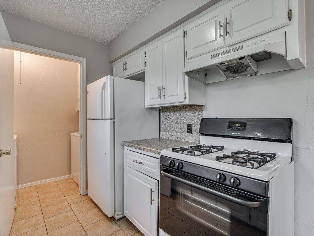 1901 East Main Street, Shawnee, OK 74801