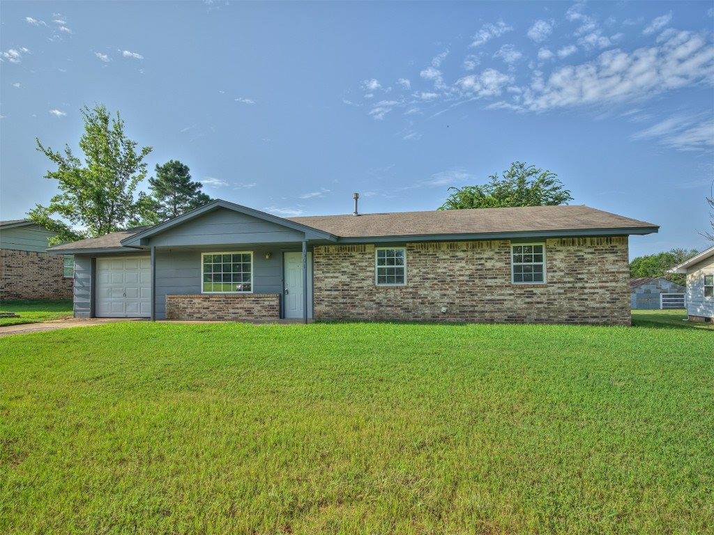 1901 East Main Street, Shawnee, OK 74801