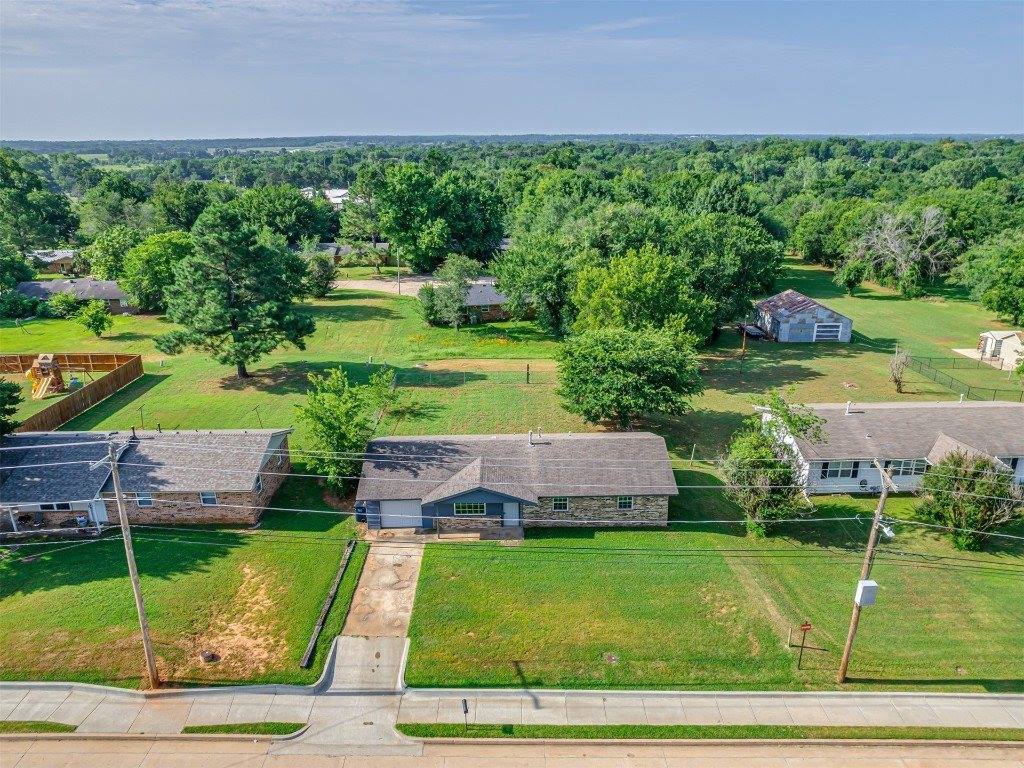 1901 East Main Street, Shawnee, OK 74801