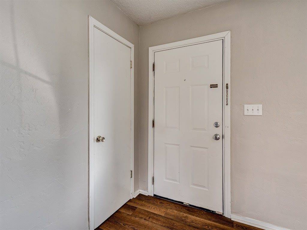 1901 East Main Street, Shawnee, OK 74801