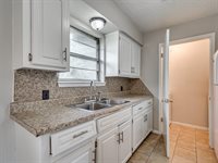 1901 East Main Street, Shawnee, OK 74801