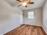 1901 East Main Street, Shawnee, OK 74801