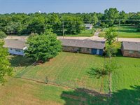 1901 East Main Street, Shawnee, OK 74801