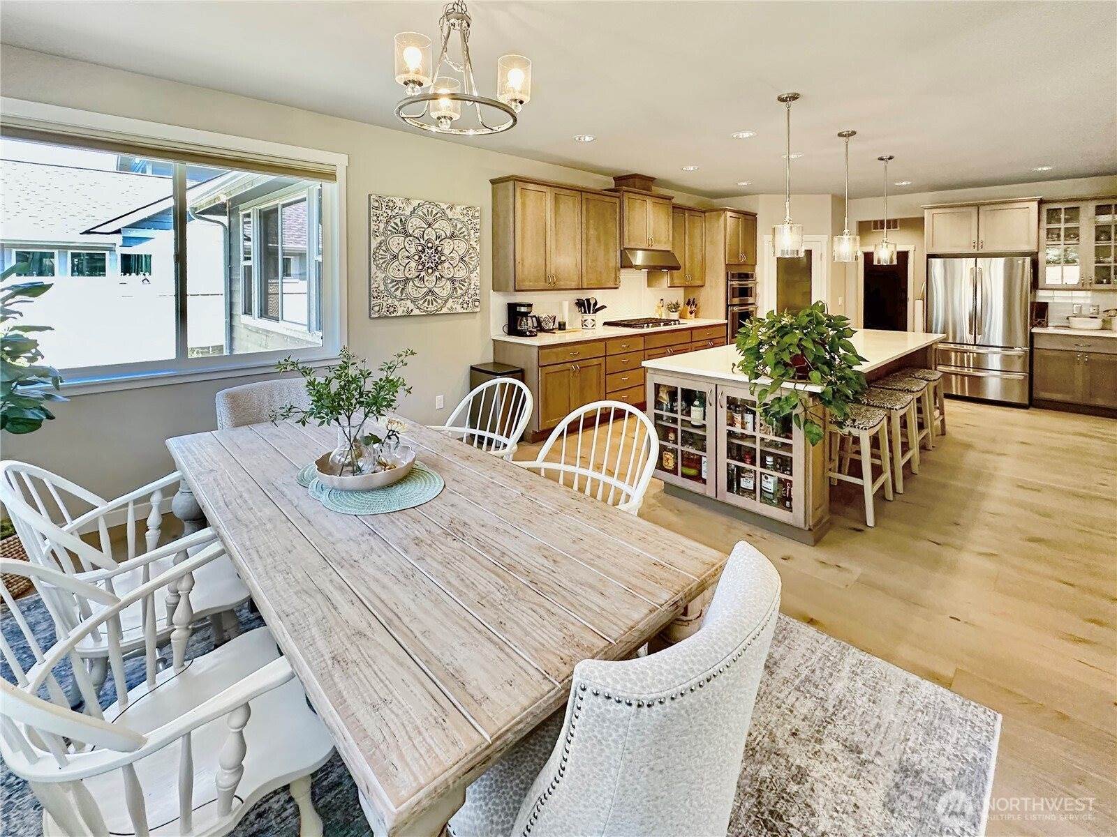 4411 Caddyshack Drive NE, Lacey, WA 98516