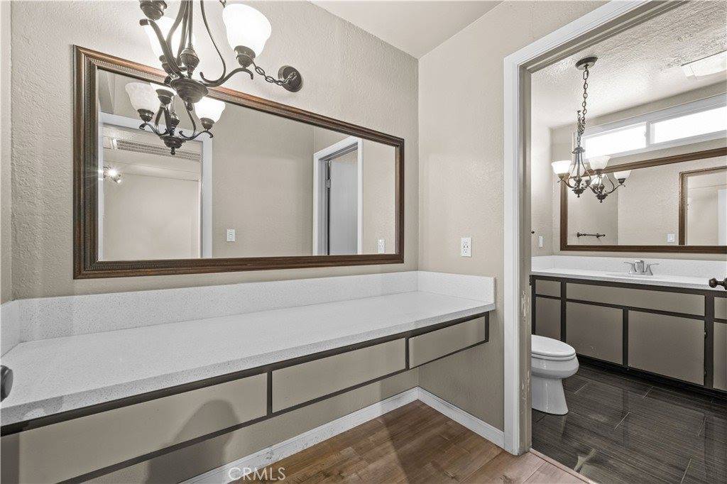 320 East Stocker Street, Glendale, CA 91207