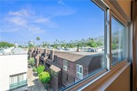 320 East Stocker Street, Glendale, CA 91207