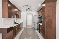 320 East Stocker Street, Glendale, CA 91207