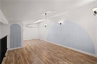 320 East Stocker Street, Glendale, CA 91207