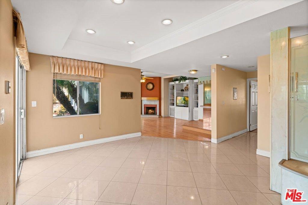 3411 Haven Way, Burbank, CA 91504