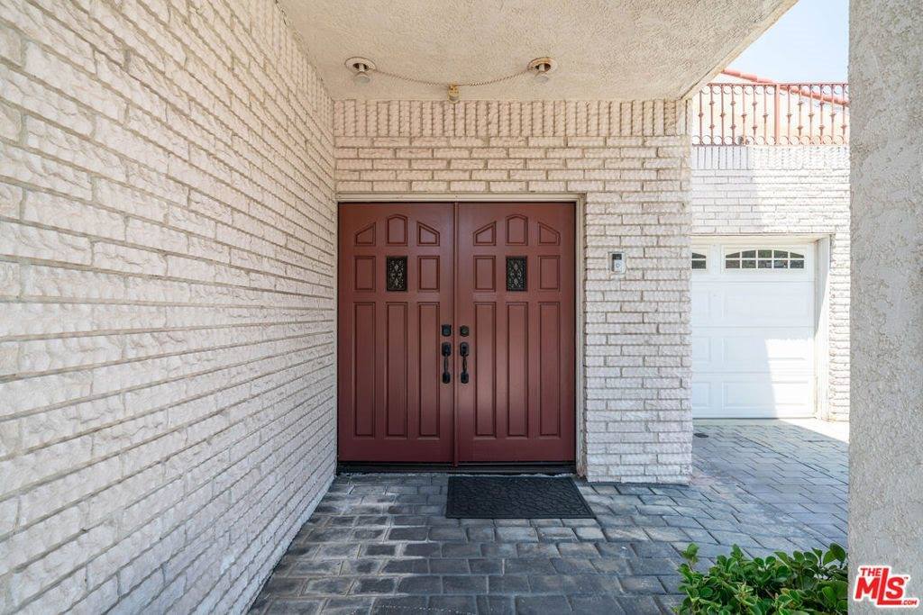 3411 Haven Way, Burbank, CA 91504