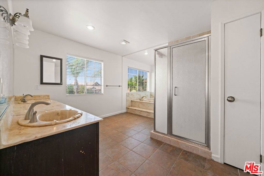 3411 Haven Way, Burbank, CA 91504