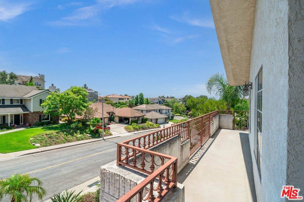 3411 Haven Way, Burbank, CA 91504