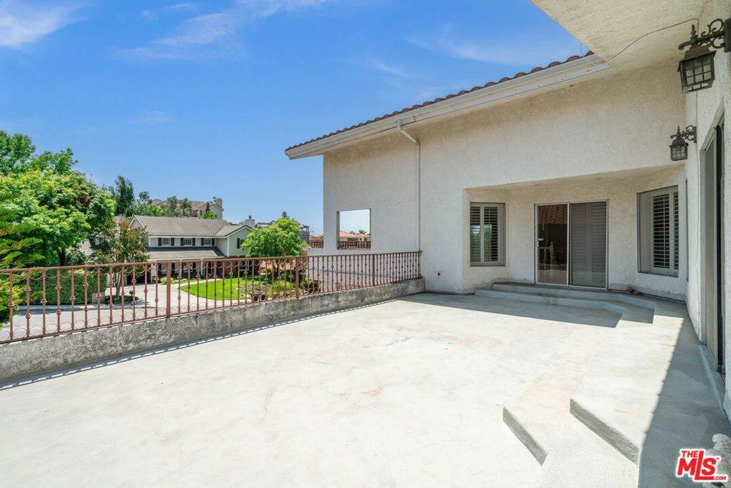 3411 Haven Way, Burbank, CA 91504