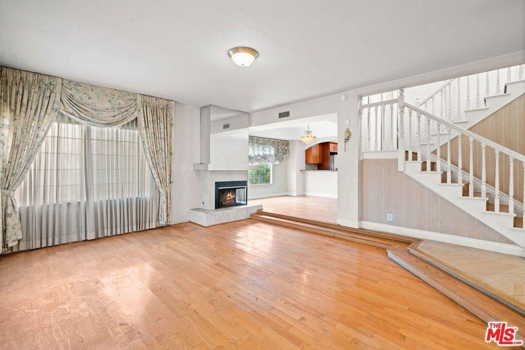 3411 Haven Way, Burbank, CA 91504