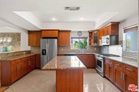 3411 Haven Way, Burbank, CA 91504