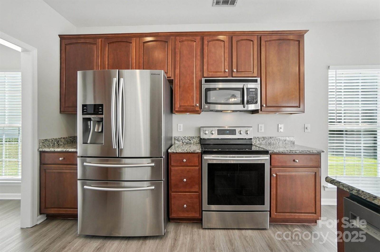 2335 Big Pine Drive, Matthews, NC 28105