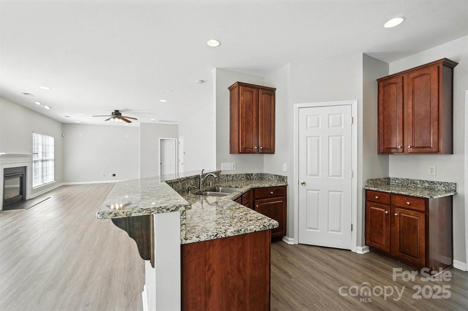 2335 Big Pine Drive, Matthews, NC 28105