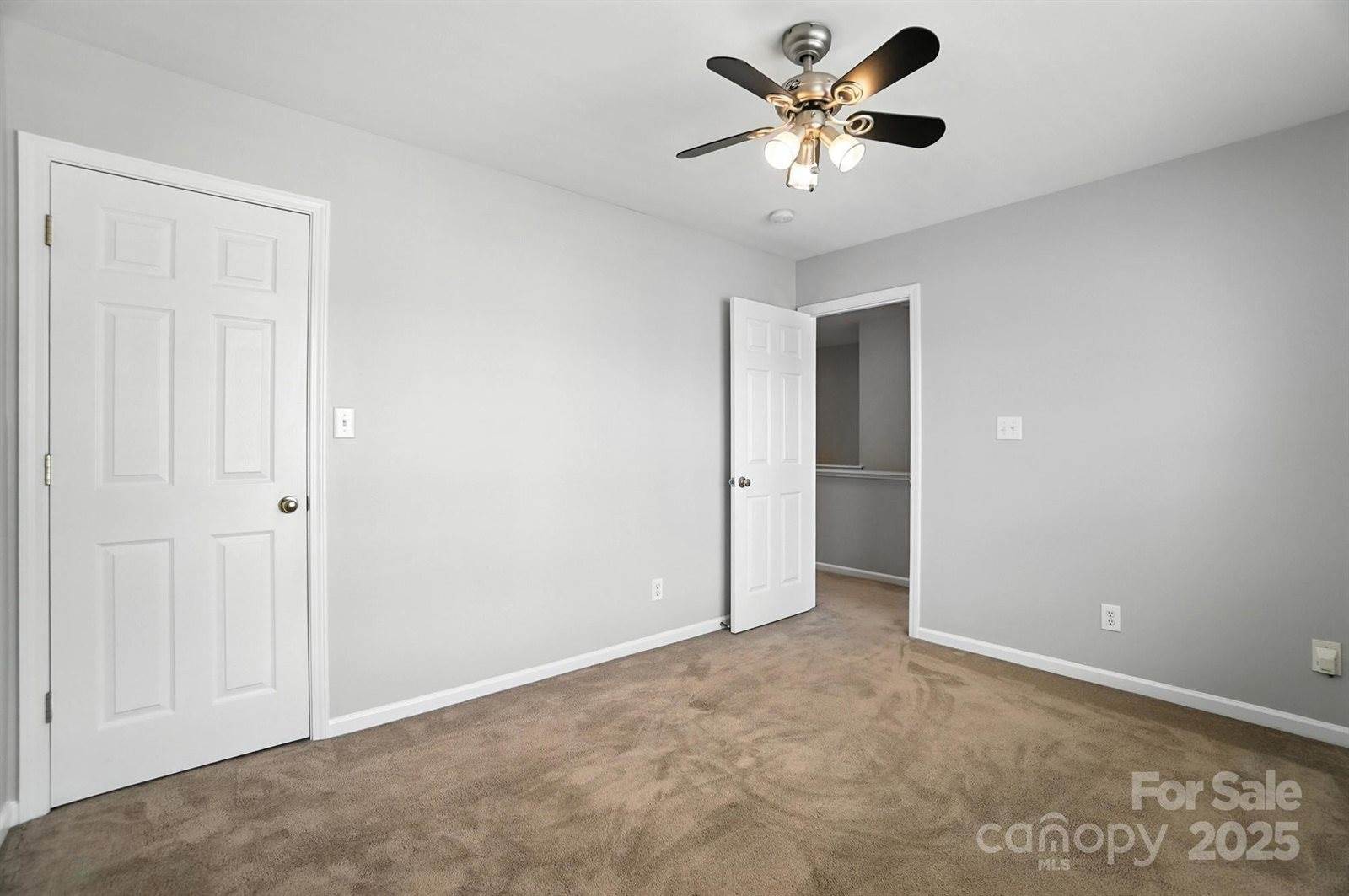 2335 Big Pine Drive, Matthews, NC 28105