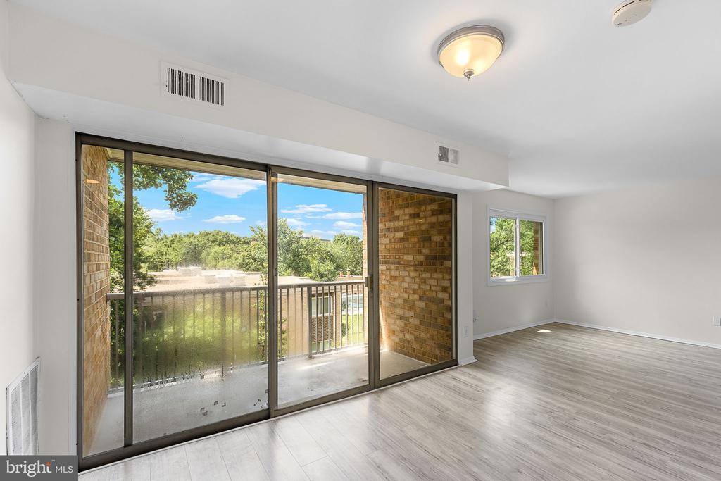 8001 Chanute Place, #15, Falls Church, VA 22042