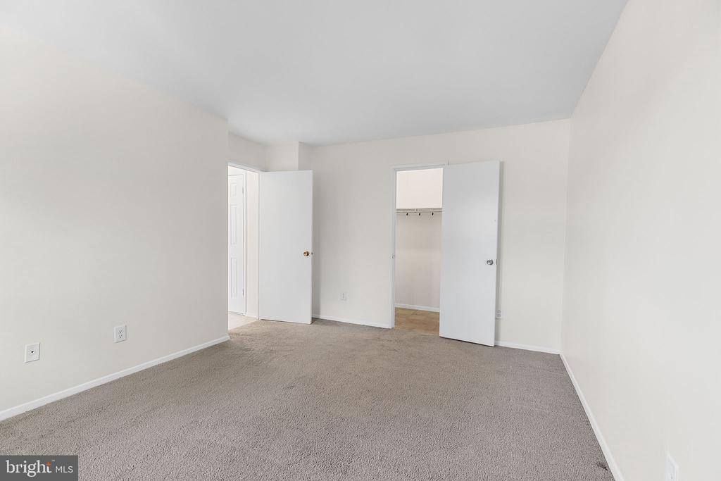 8001 Chanute Place, #15, Falls Church, VA 22042