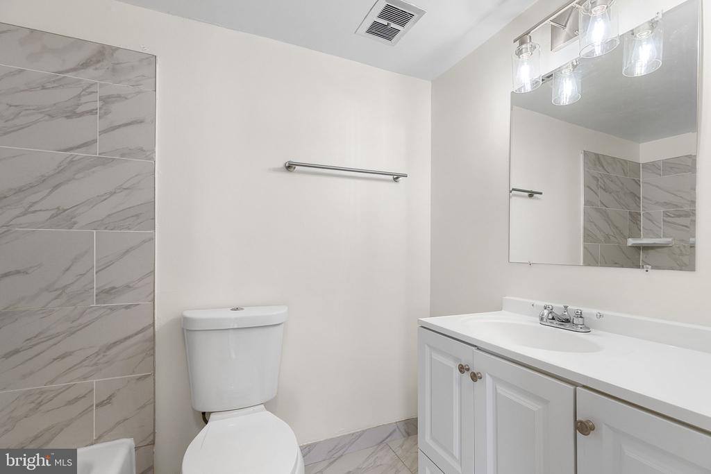 8001 Chanute Place, #15, Falls Church, VA 22042