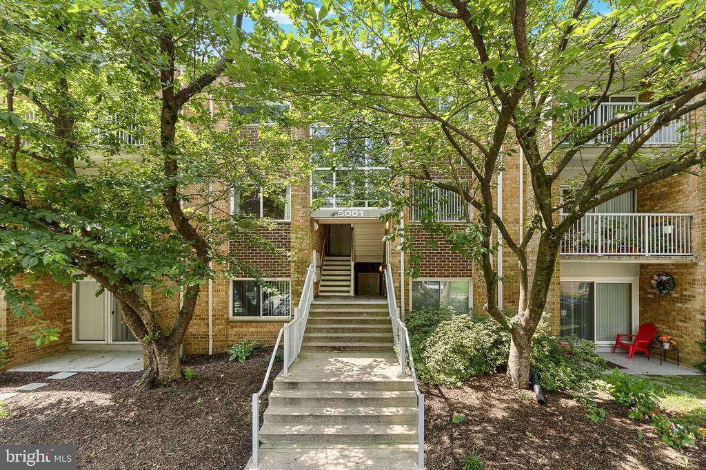 8001 Chanute Place, #15, Falls Church, VA 22042