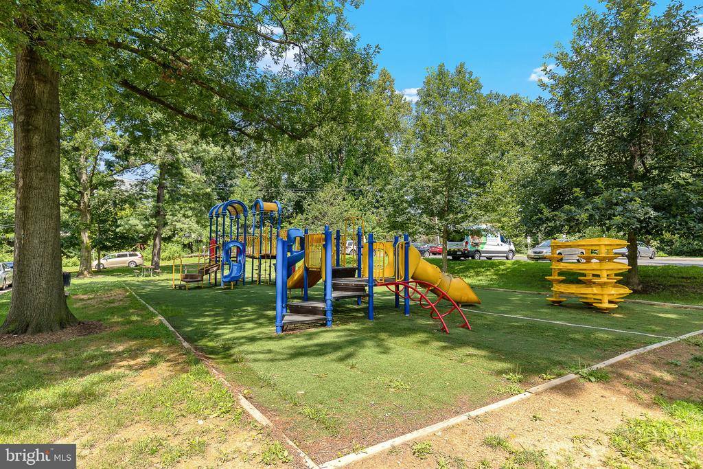 8001 Chanute Place, #15, Falls Church, VA 22042