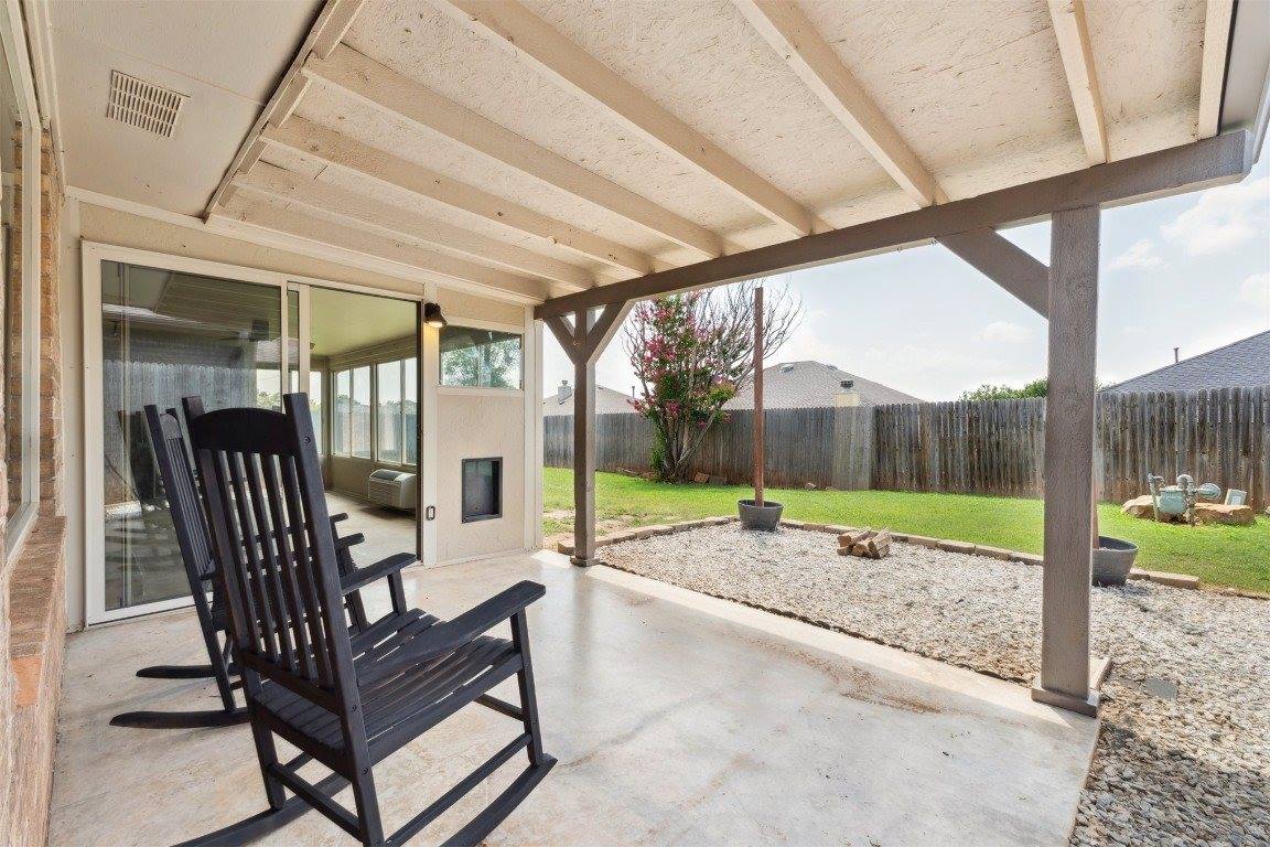 713 Rolling Hills Terrace, Edmond, OK 73012