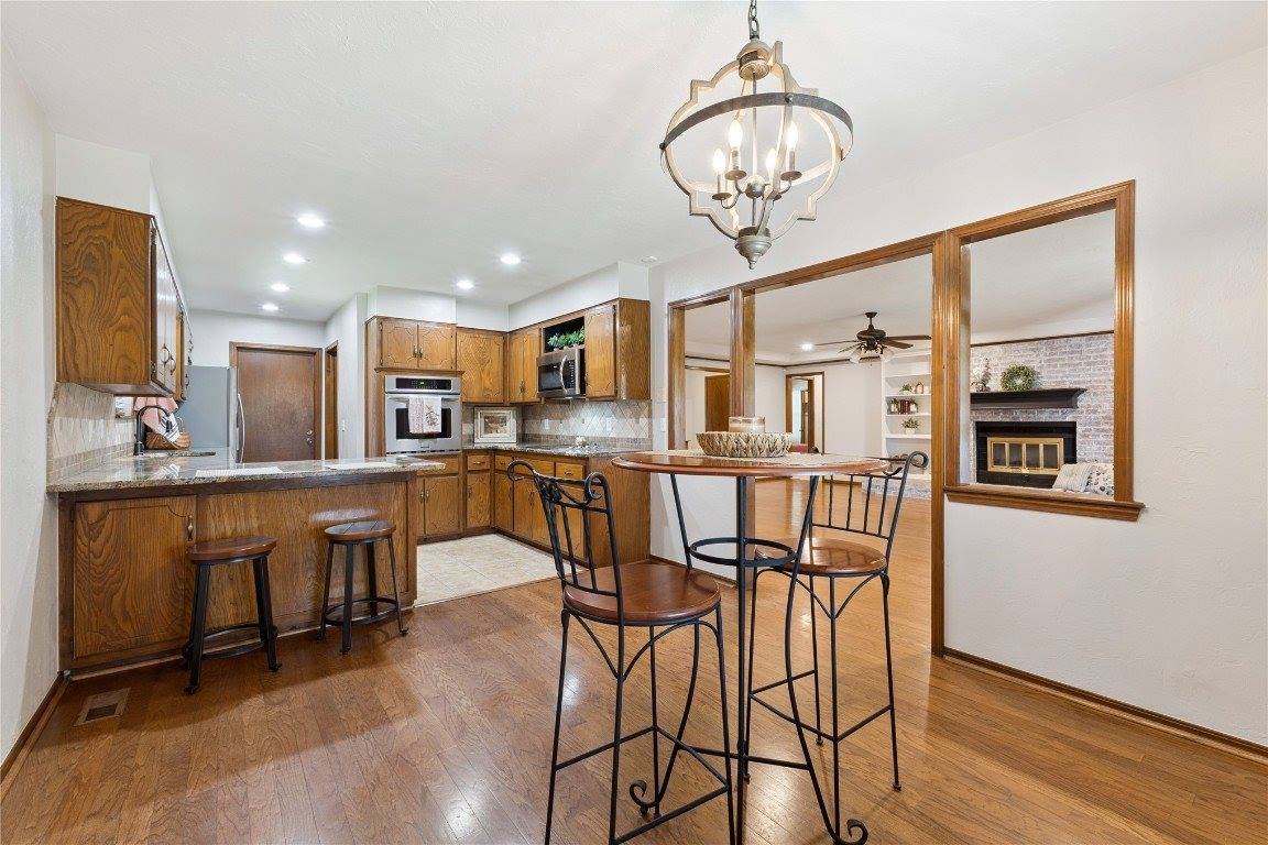 713 Rolling Hills Terrace, Edmond, OK 73012