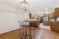 713 Rolling Hills Terrace, Edmond, OK 73012