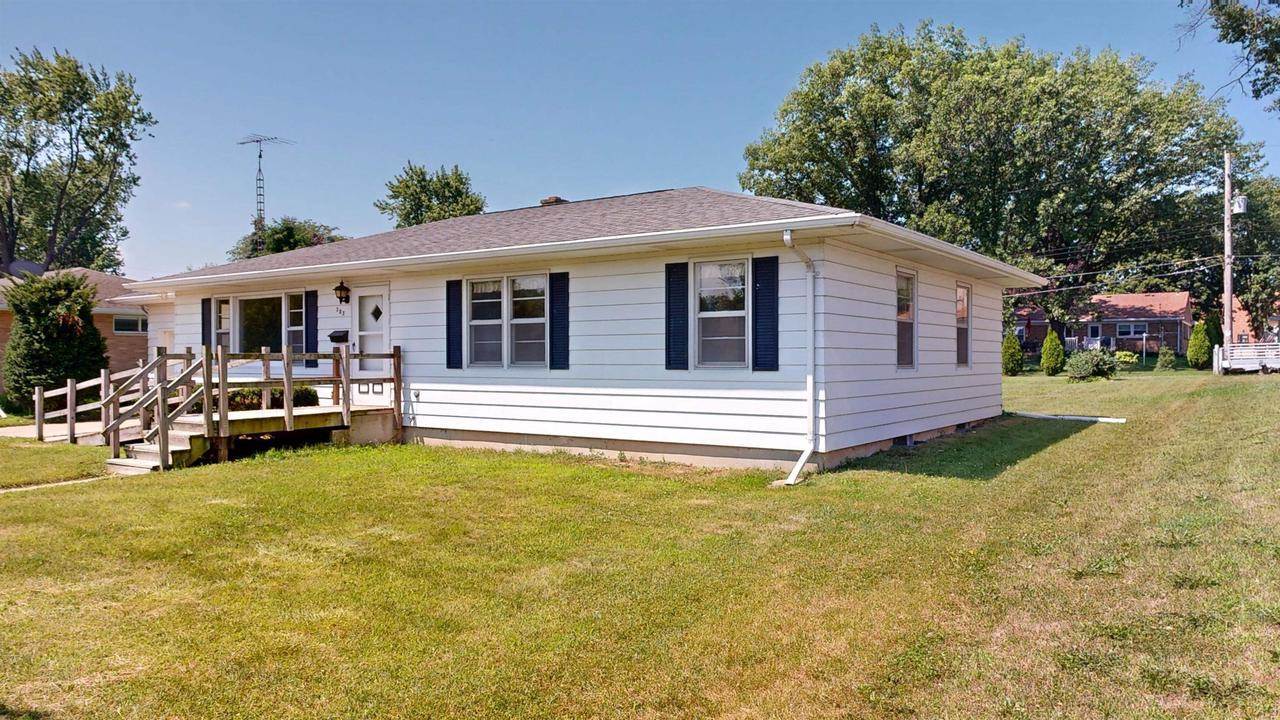 303 Memorial Drive, Fort Atkinson, WI 53538