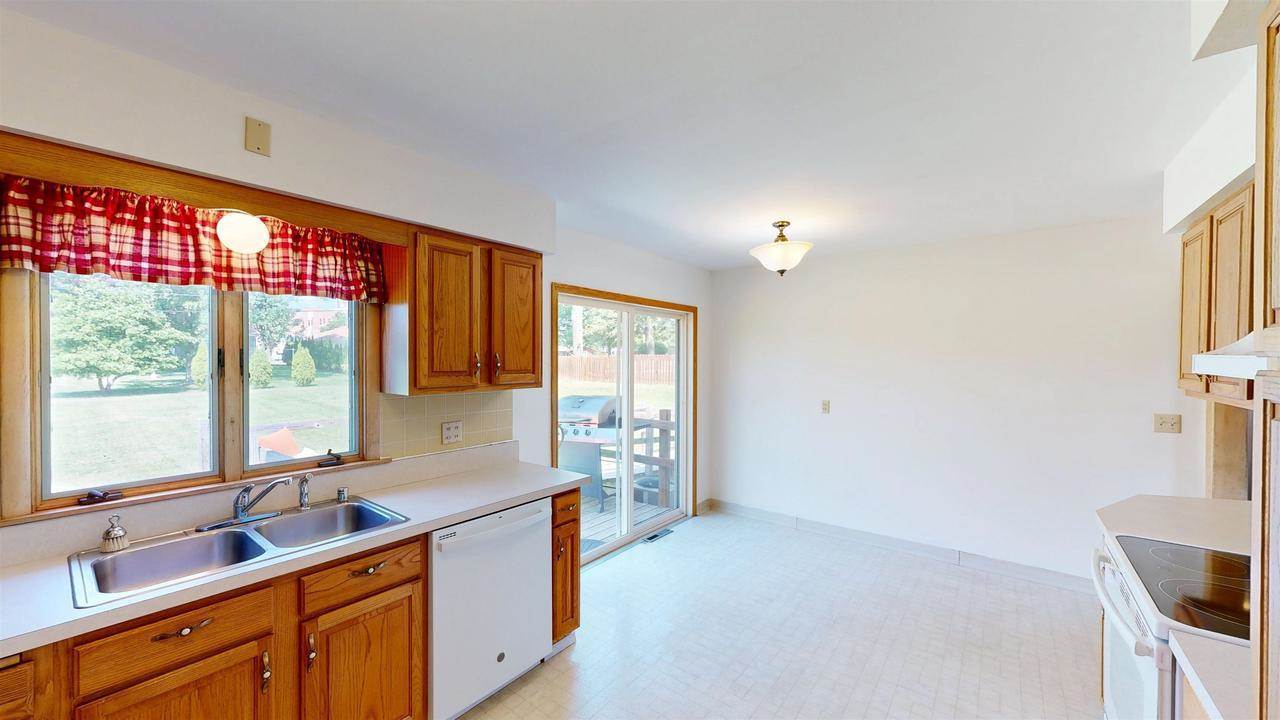 303 Memorial Drive, Fort Atkinson, WI 53538