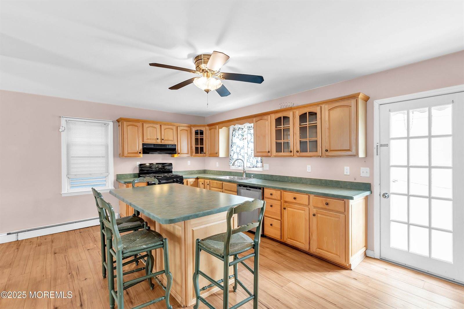 27 1/2 Atlantic Avenue, Bradley Beach, NJ 07720