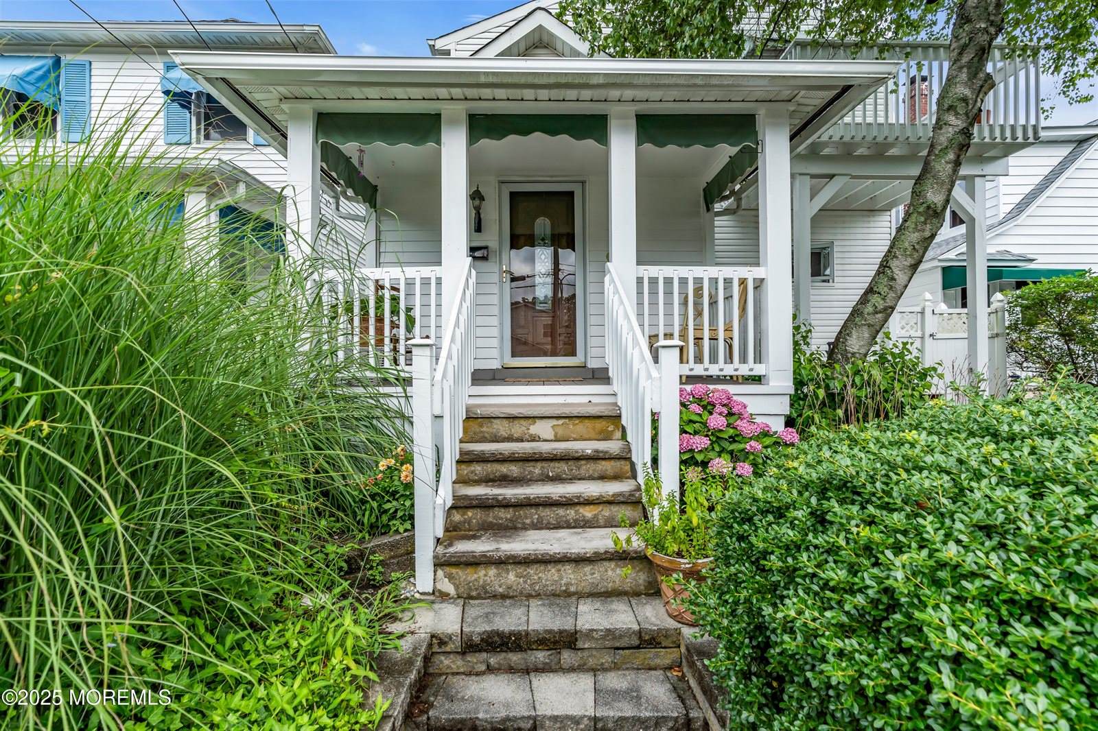 27 1/2 Atlantic Avenue, Bradley Beach, NJ 07720