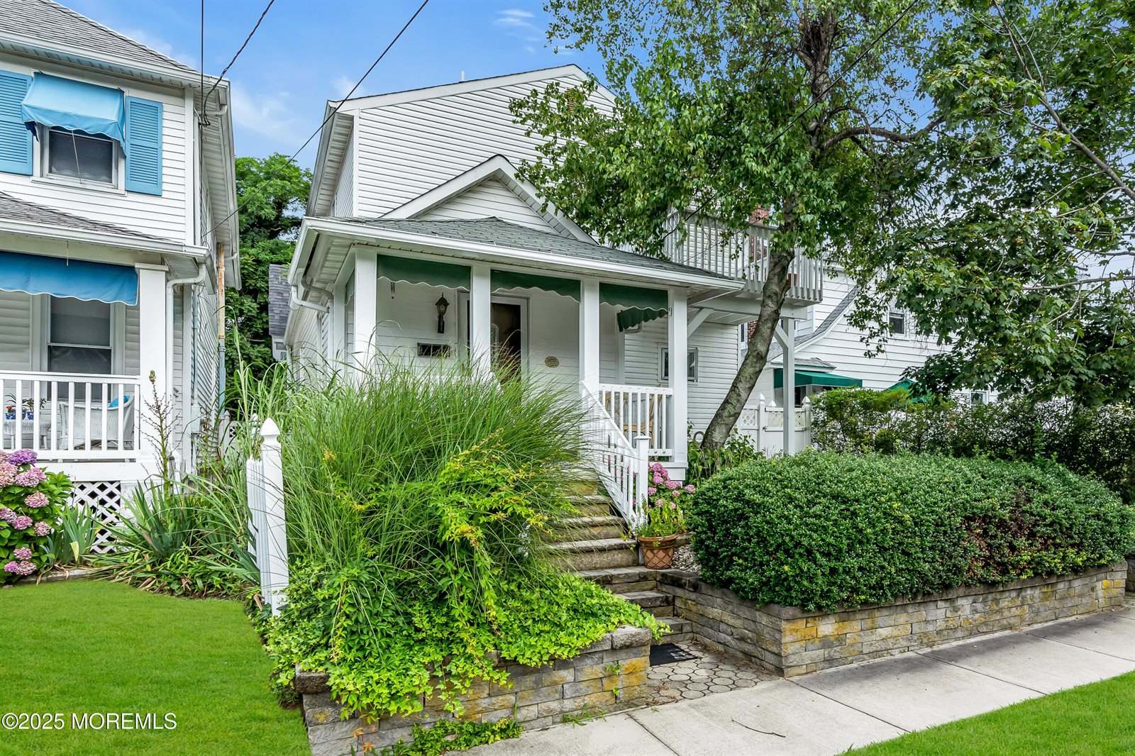 27 1/2 Atlantic Avenue, Bradley Beach, NJ 07720