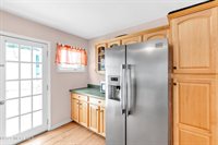 27 1/2 Atlantic Avenue, Bradley Beach, NJ 07720