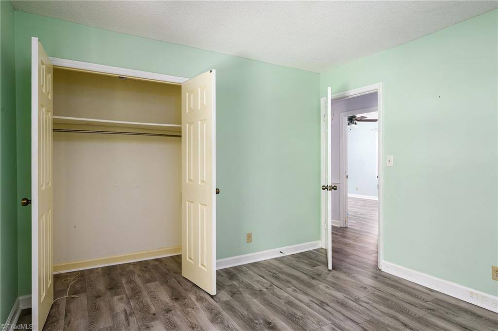 692 Beauchamp Road, Advance, NC 27006