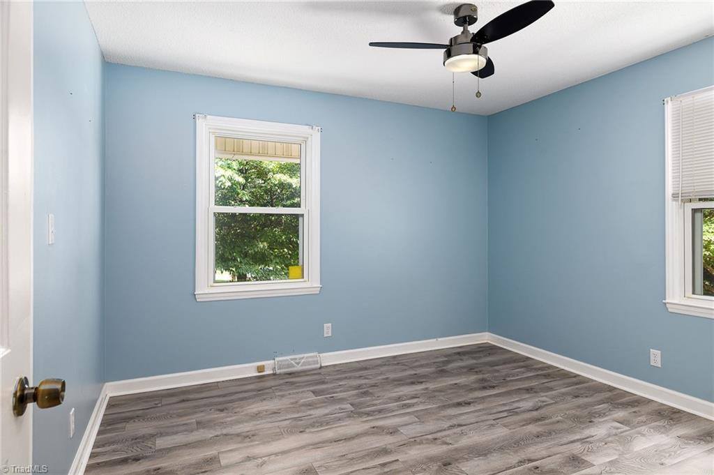 692 Beauchamp Road, Advance, NC 27006