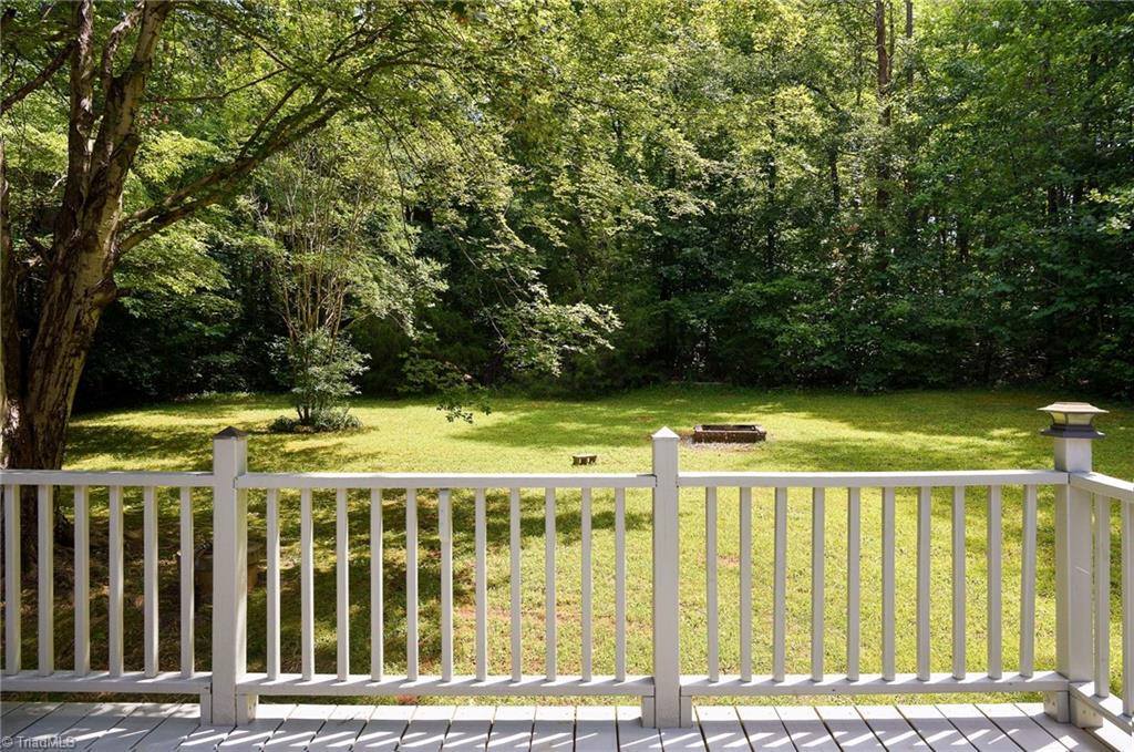 692 Beauchamp Road, Advance, NC 27006