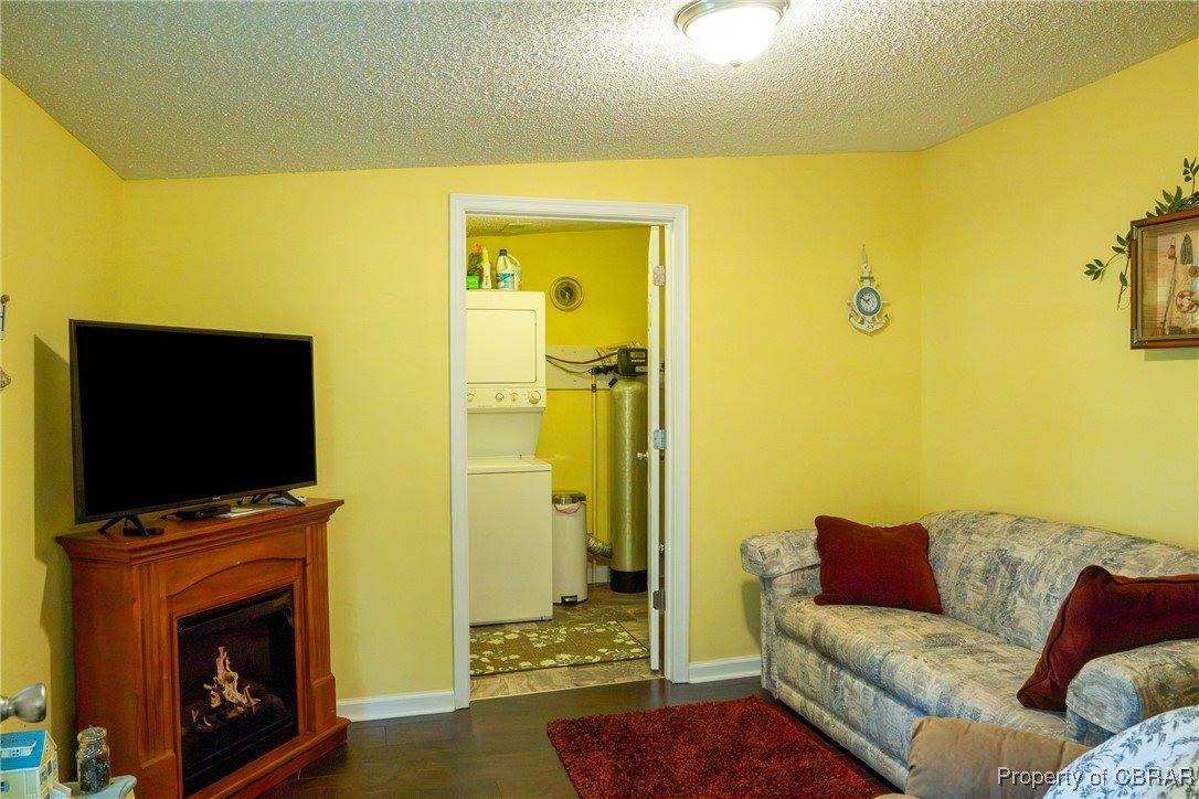 70 Oak Drive, Middlesex County, VA 23071