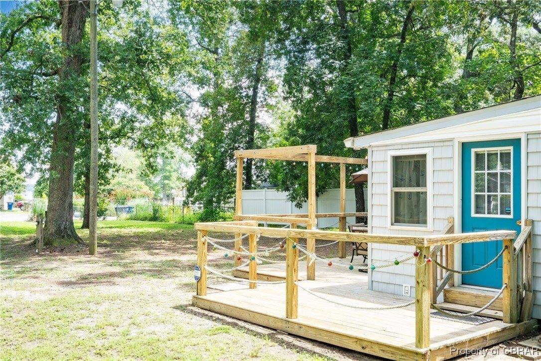 70 Oak Drive, Middlesex County, VA 23071