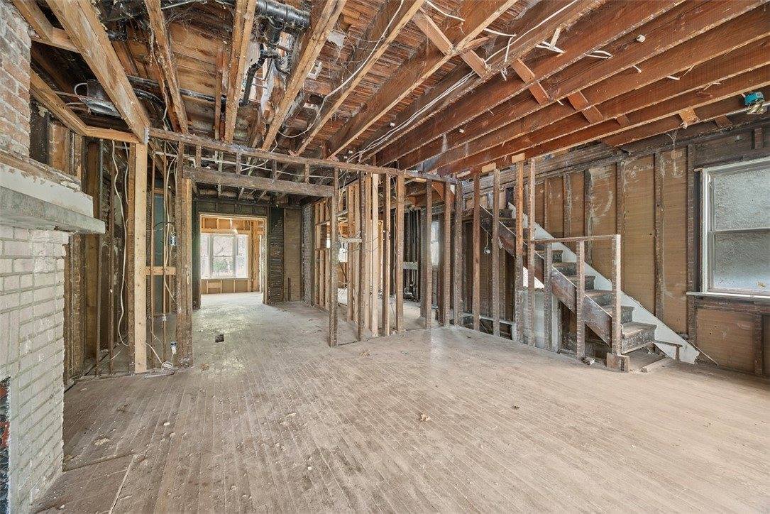 5705 Melvin St, Squirrel Hill, PA 15217