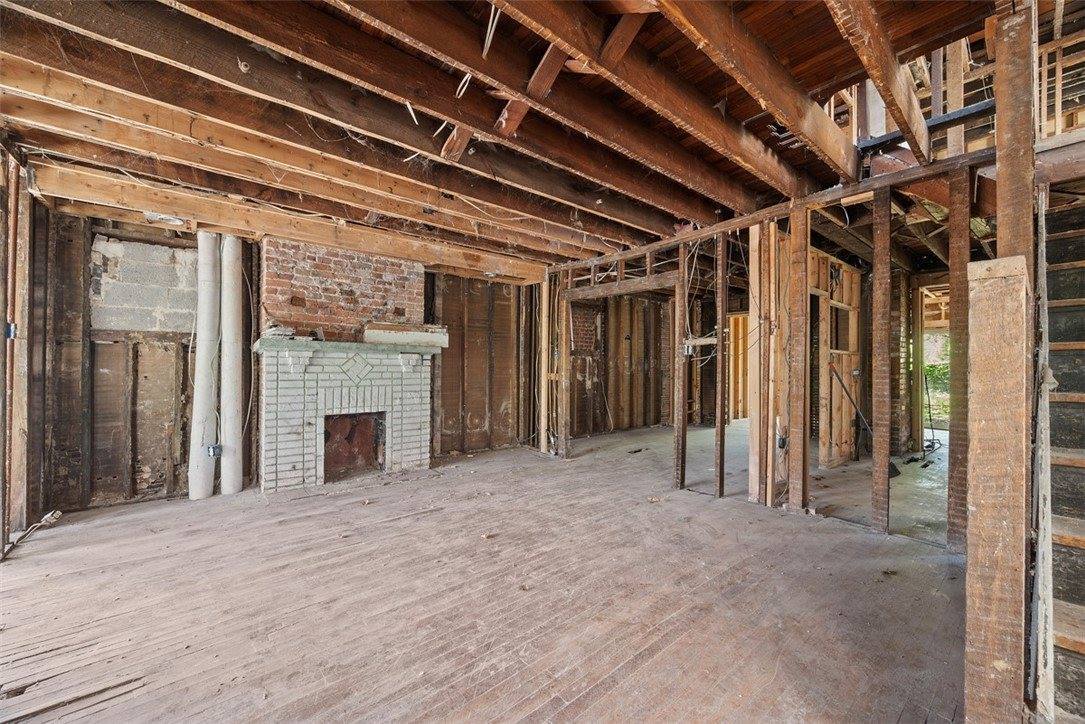 5705 Melvin St, Squirrel Hill, PA 15217