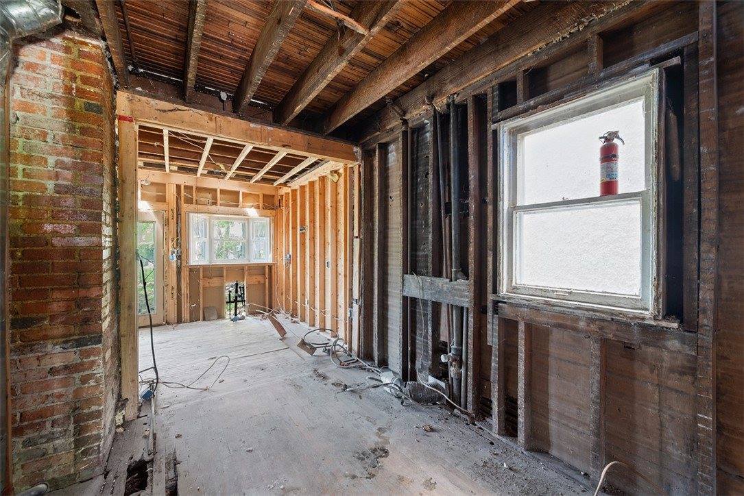 5705 Melvin St, Squirrel Hill, PA 15217