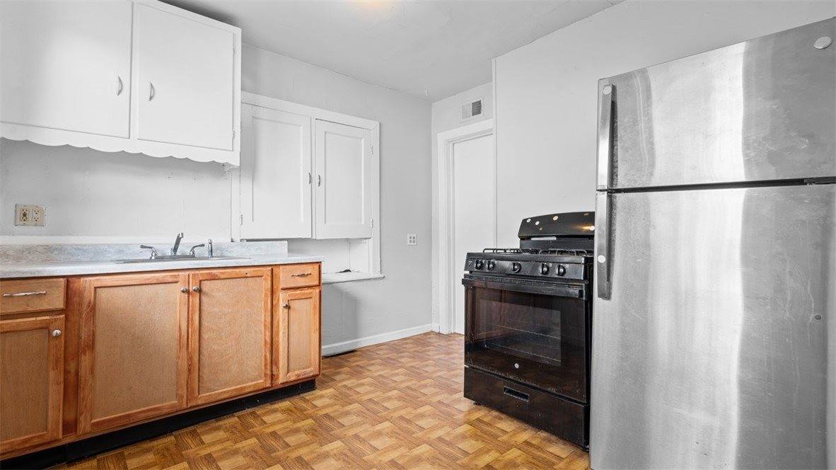 5734 Verona Rd, Verona, PA 15147